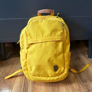 Fjällräven 20L backpack yellow with leather accents